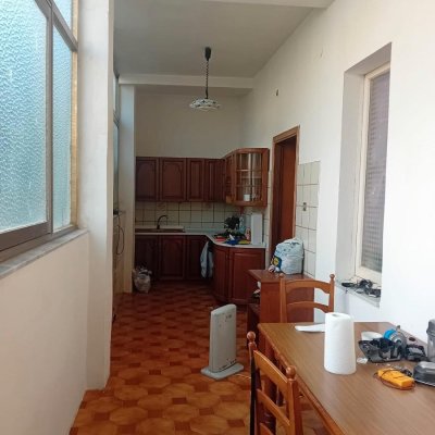 Casa indipendente con terrazza e cortile