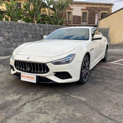 Maserati Ghibli V6 Diesel Gransport
