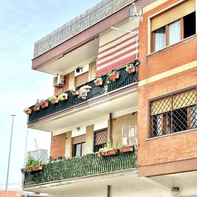 4 LOCALI A ROMA